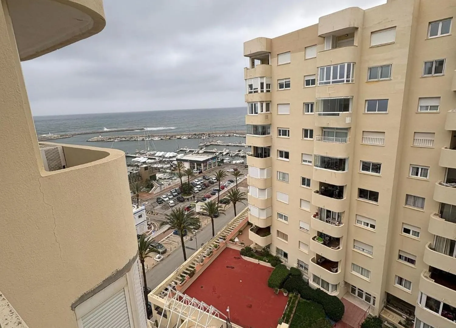 Private Suite Next To The Estepona Marina 西班牙